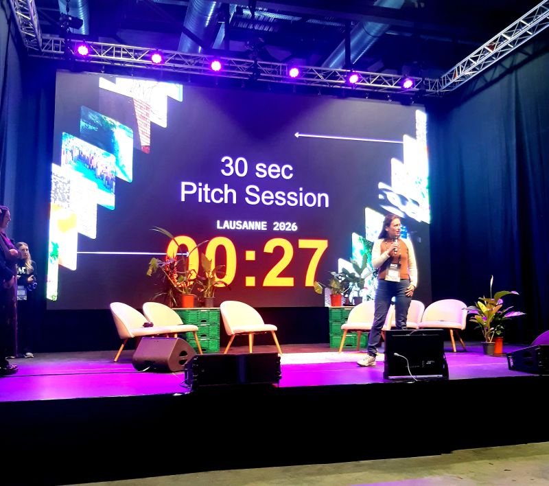 Pitching at HackSummit 2026, Lausanne